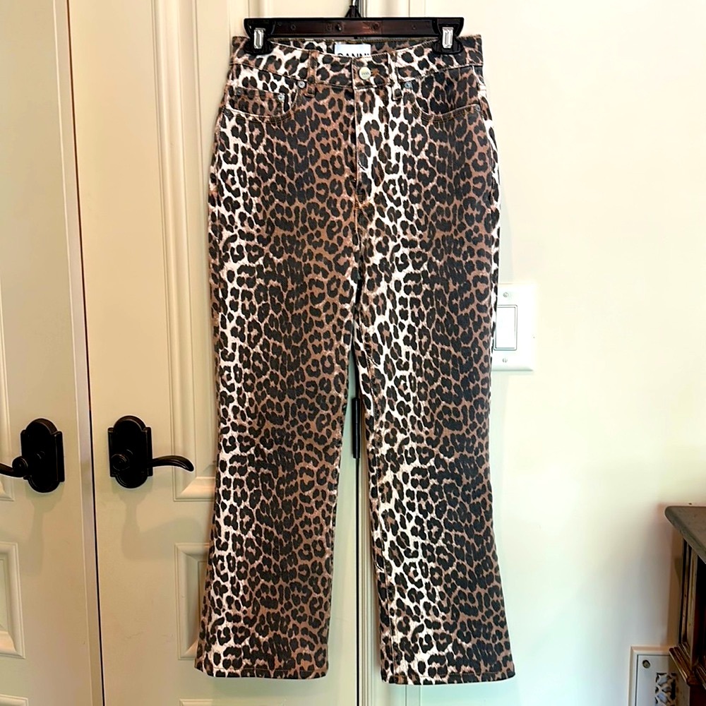 Fabulous GANNI animal leopard print Betsy cropped jeans - 26 - NWT (sold out!)